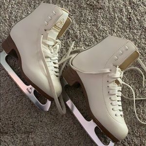 Kids Jackson mystique ice skates